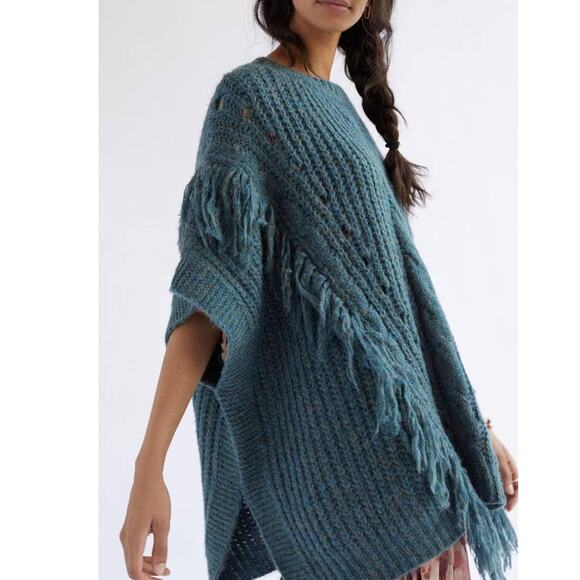 New Anthropologie Marled Fringe Cable Knit Poncho $120 ONESIZE Turquoise - Picture 3 of 4